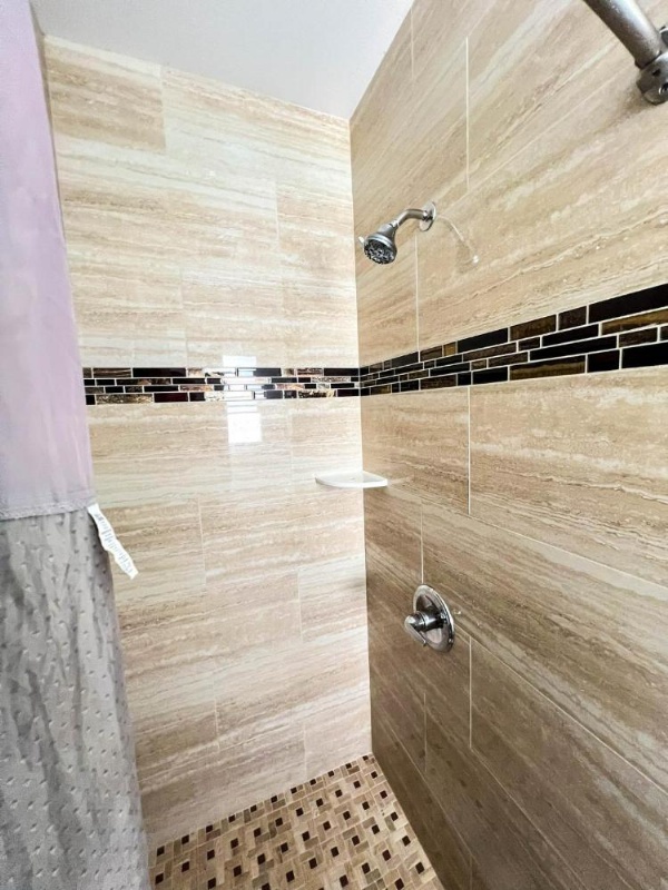 Town and Country Inn image 75